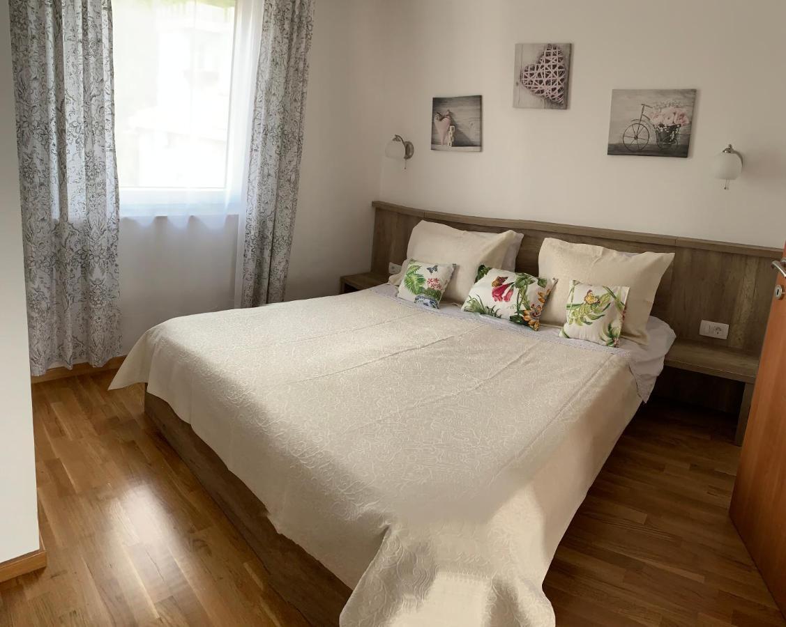 Ive Lole Ribara 38 Apartment Becici  Exterior photo